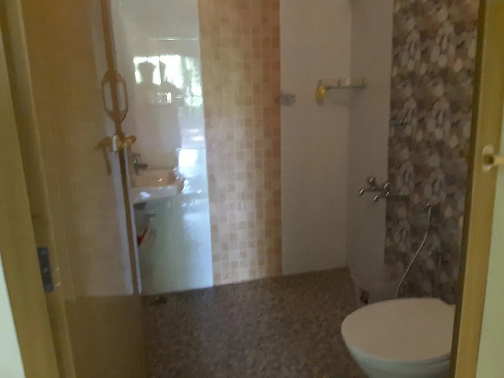 Homestay Kuruvi'S Nest Apartment Kottayam